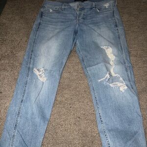 Hollister Women’s Vintage Boyfriend Jeans